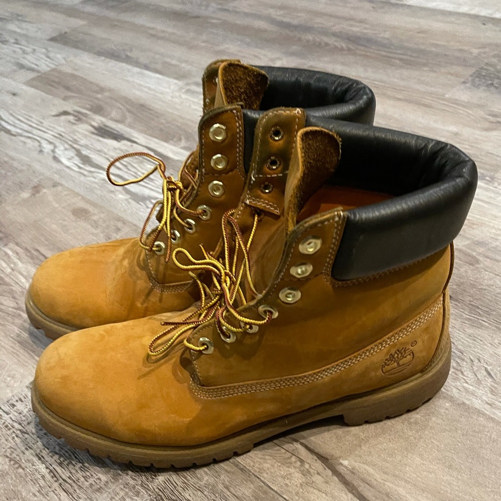 Timberland wheat 6" boots